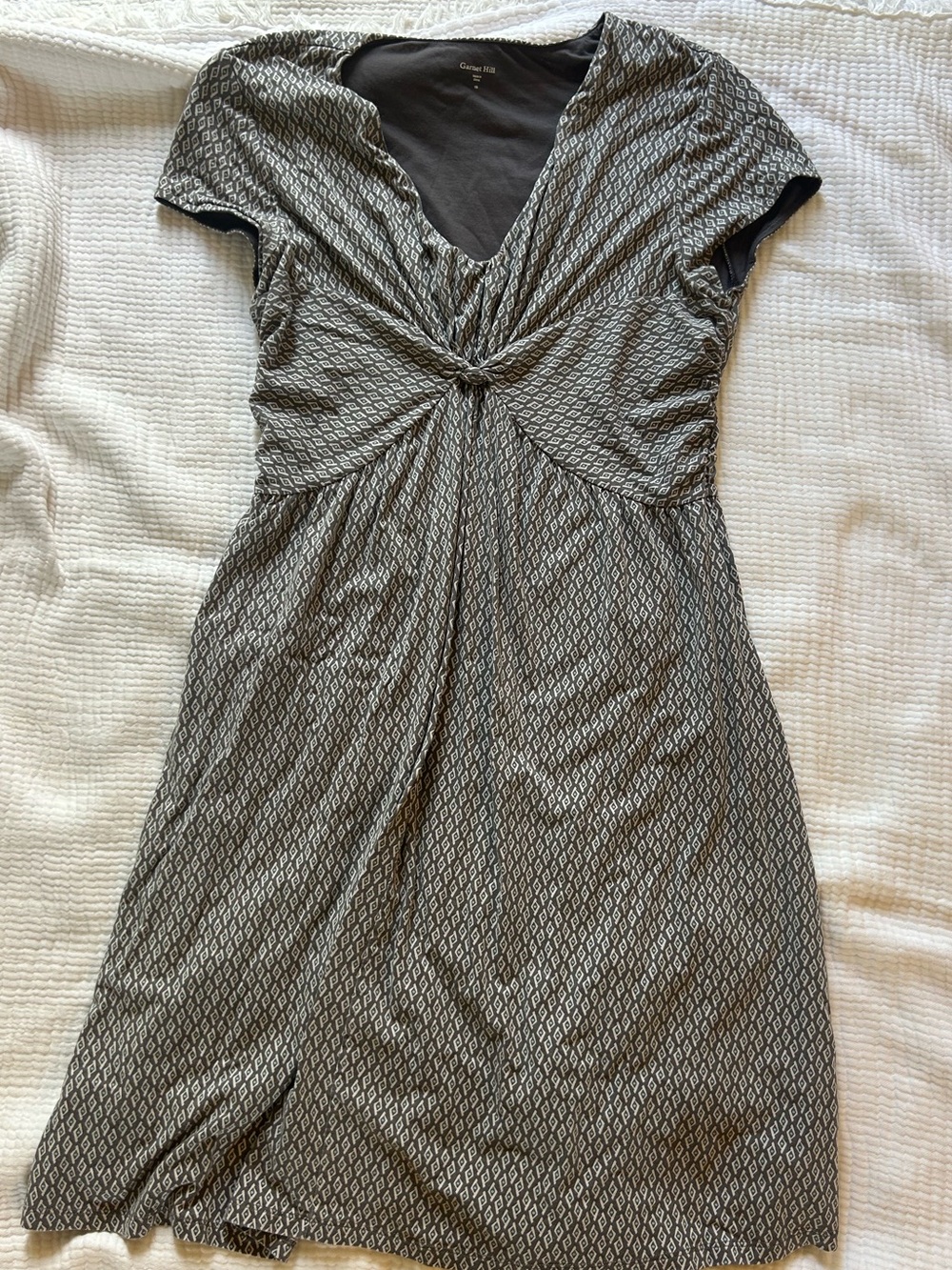 Garnet Hill Black & White Knot-Front Women's Dress